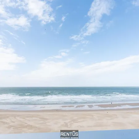 Seaview Flair - Relax With Direct Sea Views アパート
